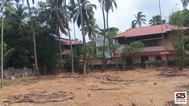 Commercial land for sale in Guruvayur, Thrissur