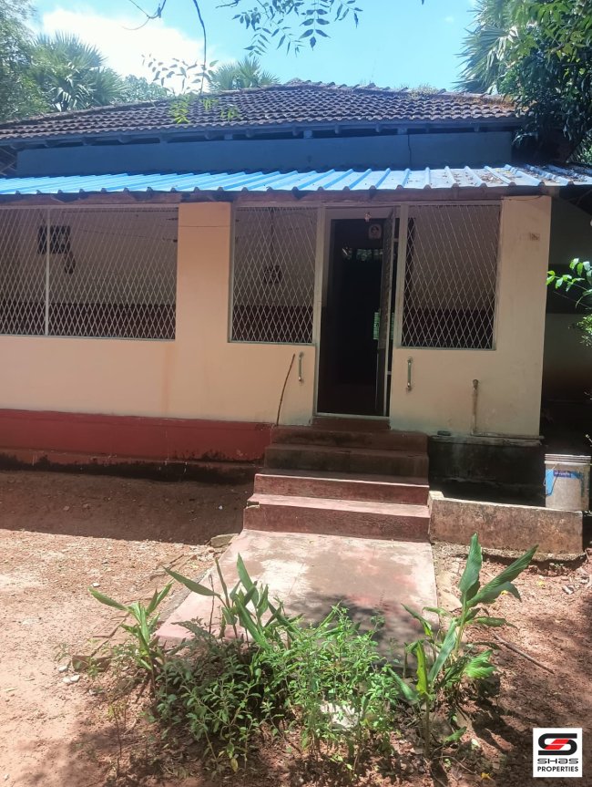 Land for sale in Thiruvilwamala, Thrissur