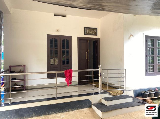 3 BHK house for sale in Beenachi, Wayanad