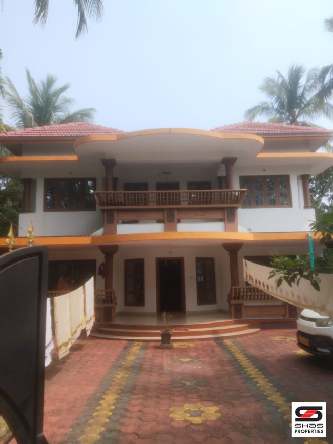 4 BHK villa for sale in Mannarkkad, Palakkad