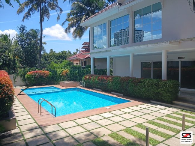 Luxury villas for sale in Kuriachira, Thrissur
