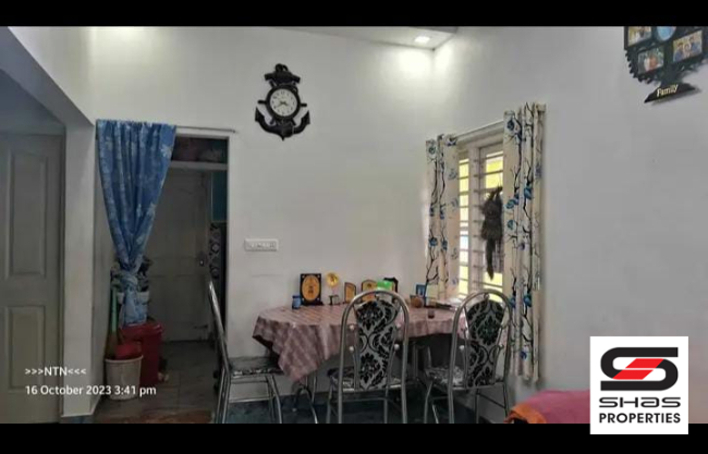 2 BHK house for sale in Palluruthy, Kochi