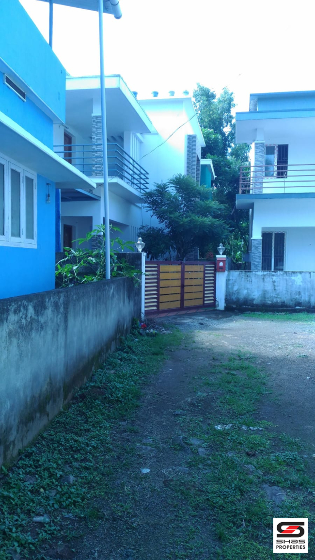 3 BHK house for sale in Kolazhy, Thrissur