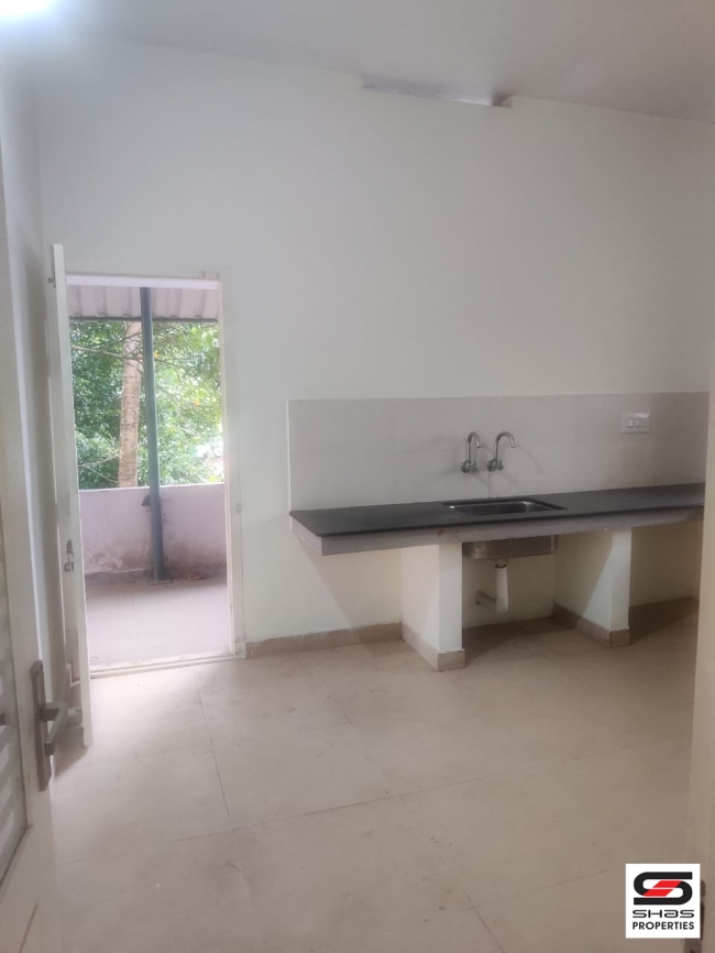 5 BHK house for sale in Angamaly, Ernakulam