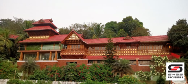 Palace for sale in Palakkad, Kerala