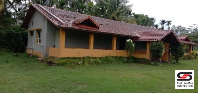 Agricultural land with farmhouse for sale in Coorg, Karnataka