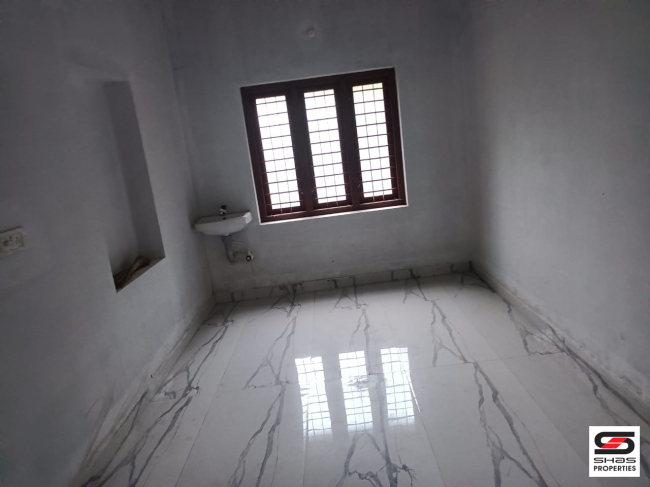 4 BHK house for sale in Mundur, Palakkad