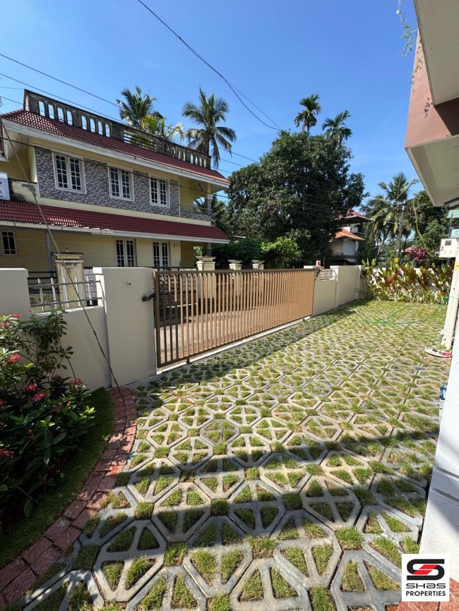 New 4 BHK semi furnished house for sale in Tripunithura, Ernakulam