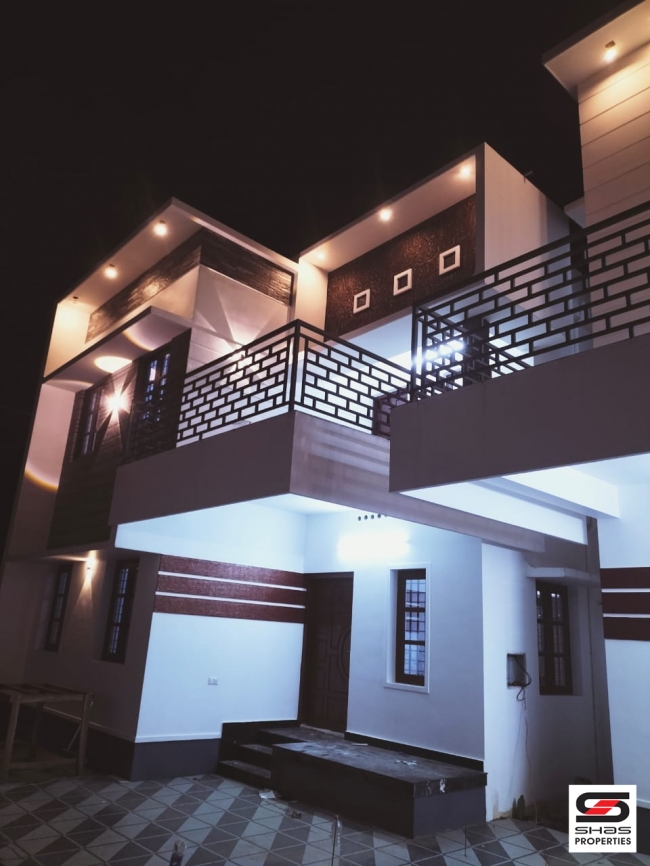  3 BHK House for sale at Maradu, Ernakulam