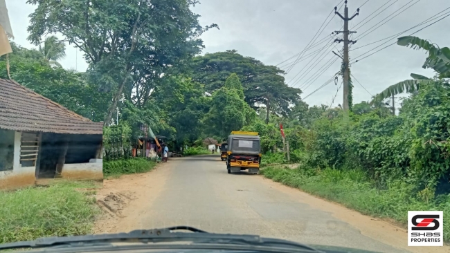 House plot for sale at Pallassana, Palakkad