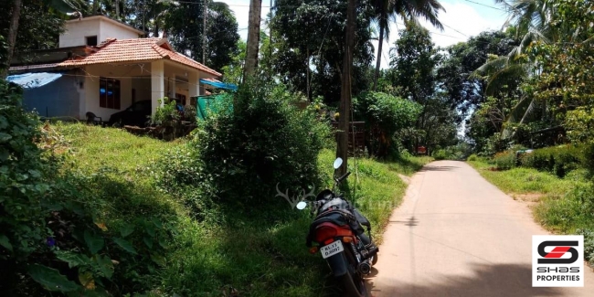 Land for sale in Kenichira, Wayanad Kerala