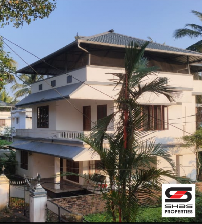 Independent house for sale in Kalamassery, Kochi