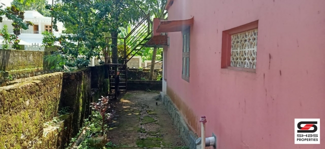 4 BHK house for sale in Kadampazhipuram, Palakkad