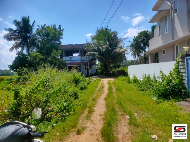 Land for sale near Kalmandapam, Palakkad