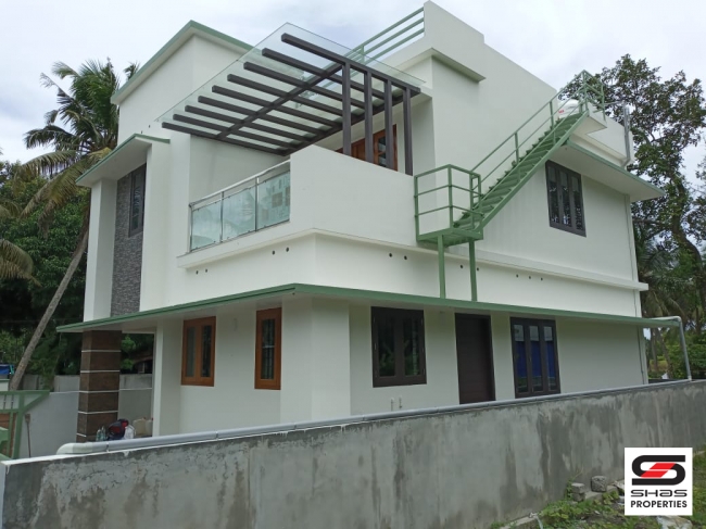 Independent house for sale at Maradu,Ernakulam