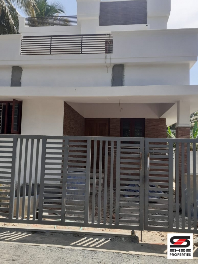 3 BHK house for sale in Kadamkode, Palakkad