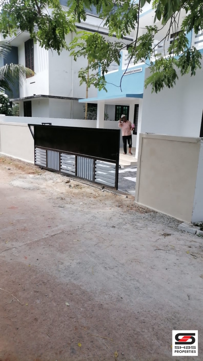 Independent house for sale at Keralapuram, Kollam