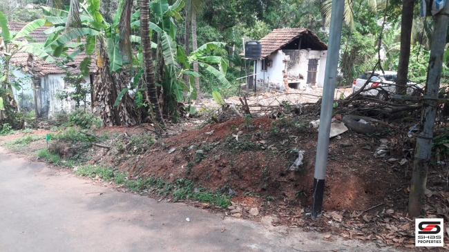 Plot for sale at Mele chovva,Kannur