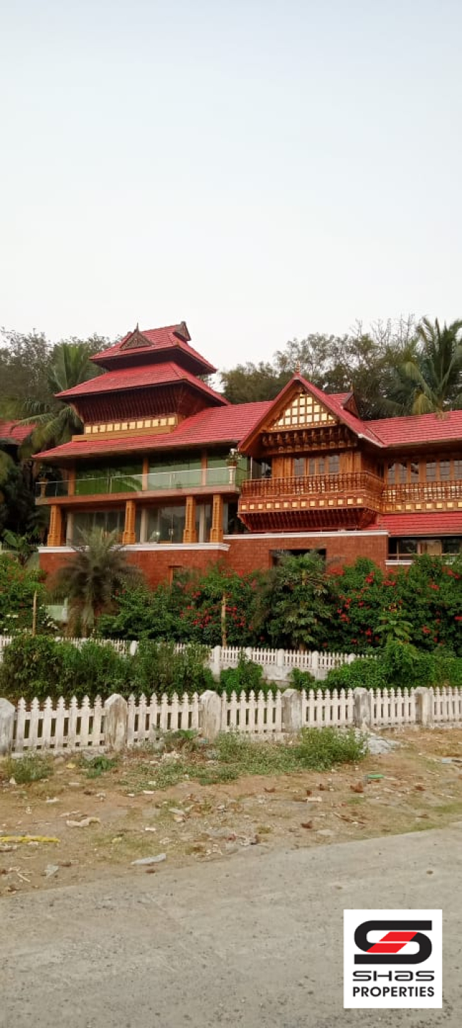 Palace for sale in Palakkad, Kerala