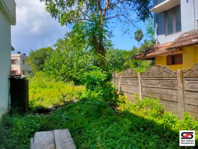 Plot for sale near Kalmandapam, Palakkad
