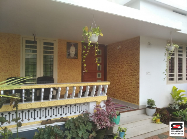 Independent 3 BHK house for sale at Manjummel, Ernakulam