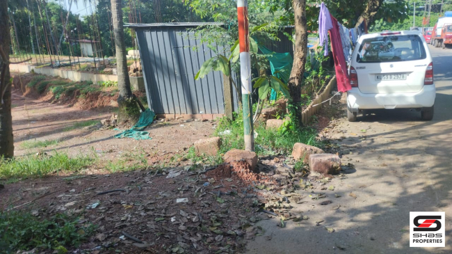 Commercial land for sale at Thazhe Chovva, Kannur