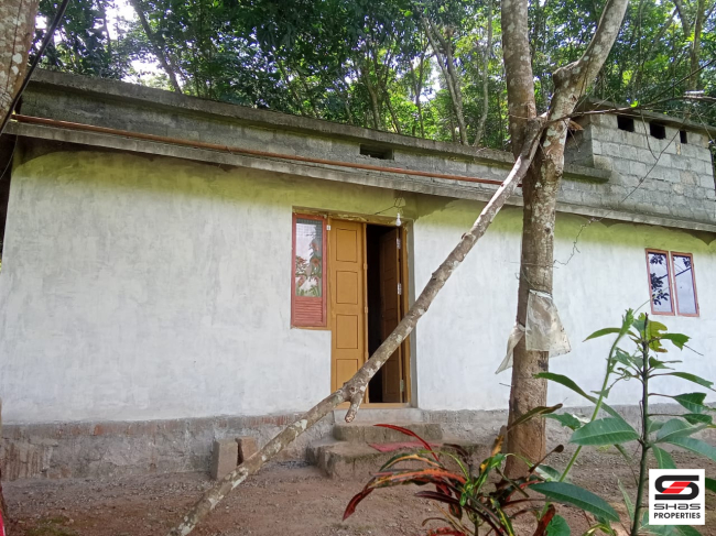 Land with 2 BHK house for sale in Kadampazhipuram, Palakkad
