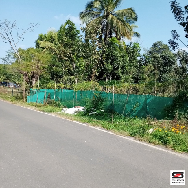 River view plot for sale at Pulpally, Wayanad