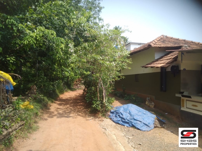 4 BHK House for sale in Perinthalmanna, Malappuram