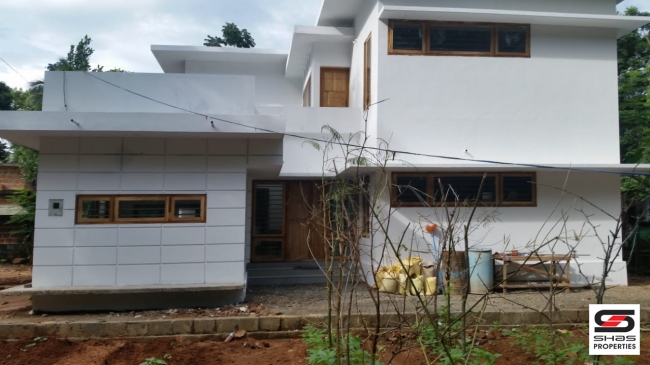 4 BHK Independent house and land for sale in Pattambi, Palakkad