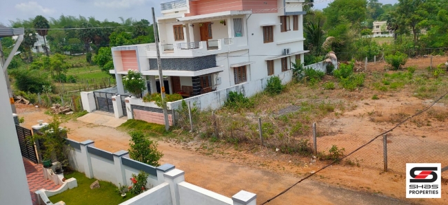 House plot for sale in Erattayal, Palakkad
