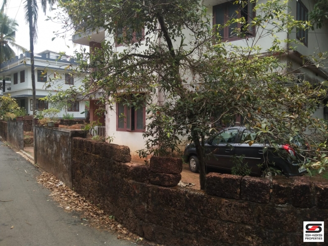 House plot with a house for sale at Mele chovva, Kannur