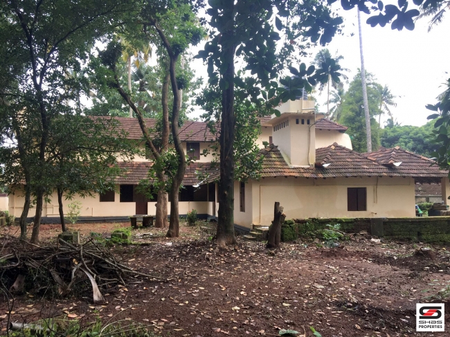 Commercial House for rent at Ollur, Thrissur