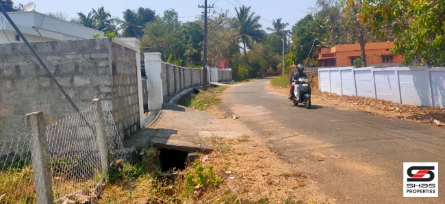 House plot for sale in Kinassery, Palakkad