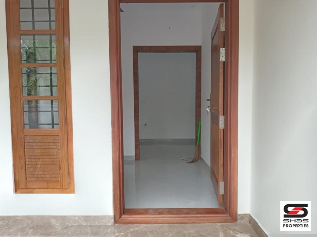 Independent house for sale at Maradu,Ernakulam