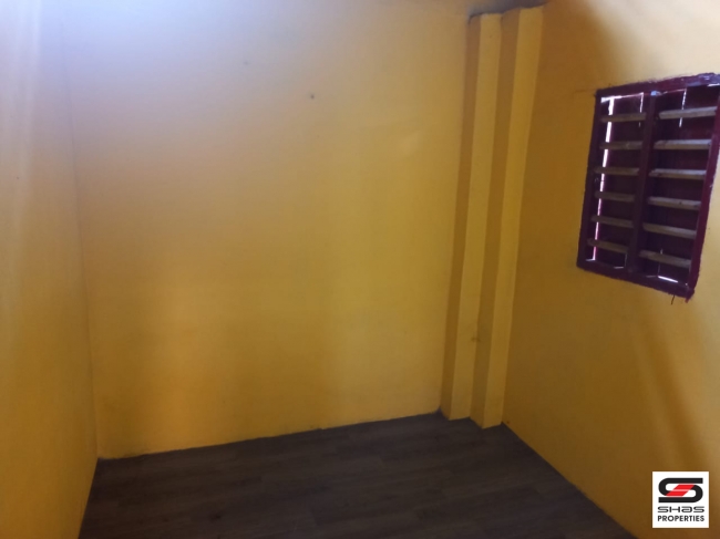 Plot with a house for sale at Thattamala, Kollam