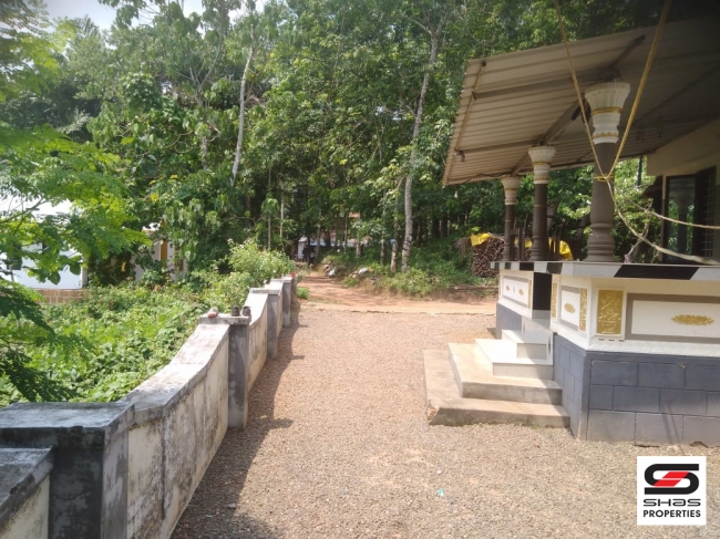 4 BHK House for sale in Perinthalmanna, Malappuram