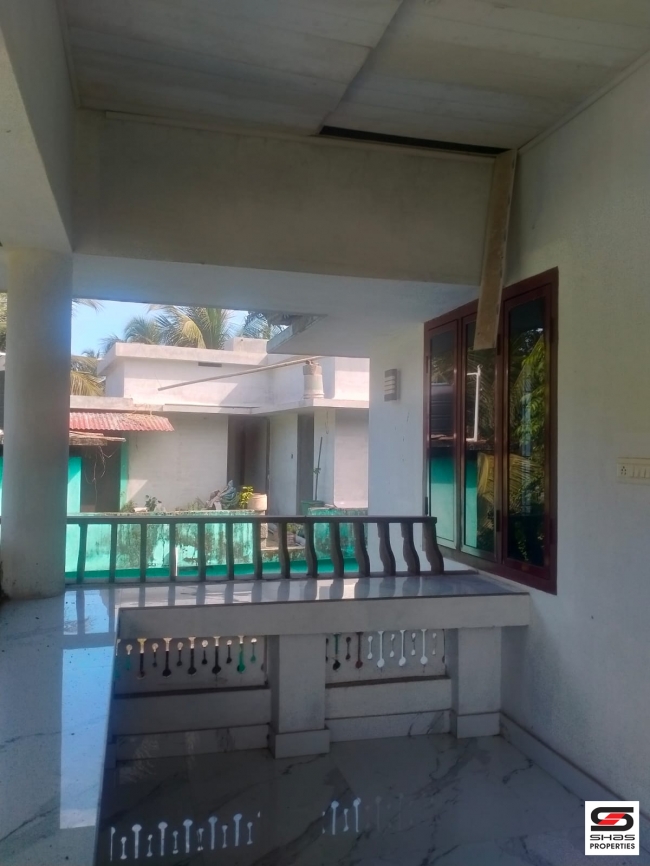 4 BHK house for sale at Aviyoor, Thrissur