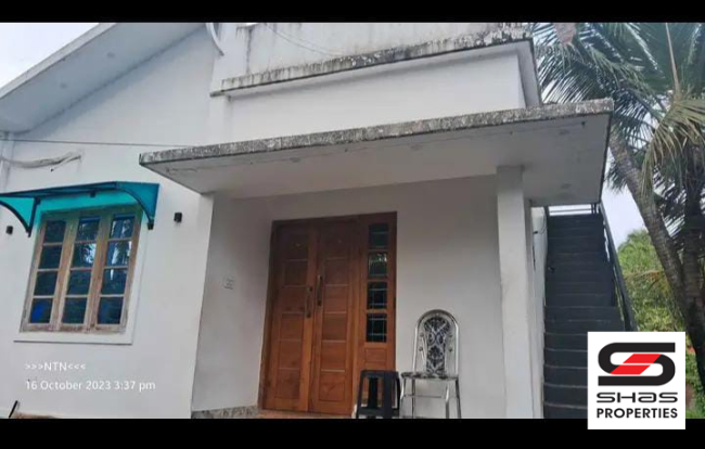 2 BHK house for sale in Palluruthy, Kochi