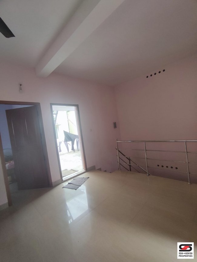 3 BHK house for sale in Vyttila, Cochin