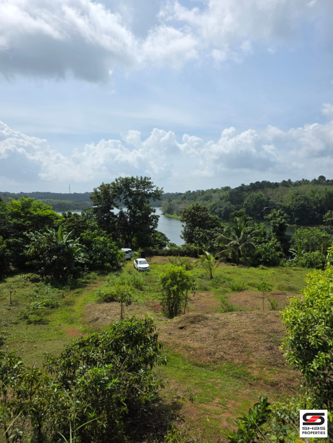Land for sale near Poomala, Thrissur