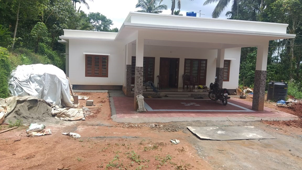 Buy sell house for sale in Sulthan Bathery town, Wayanad