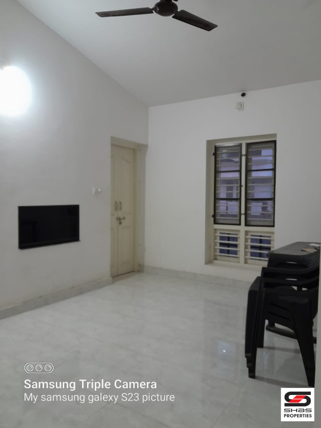 2 BHK house for sale in Muttikulangara, Palakkad