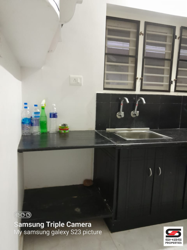 2 BHK house for sale in Muttikulangara, Palakkad