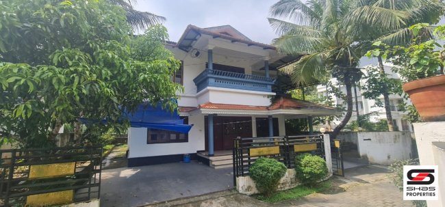 6 BHK house for sale near Kalpetta, Wayanad