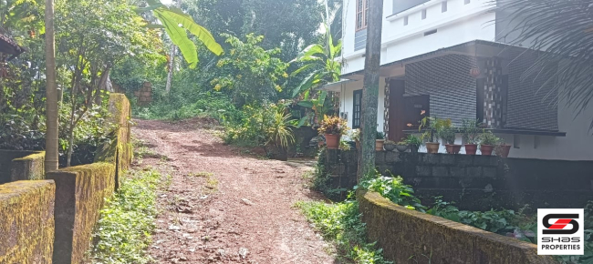 4 BHK house for sale in Kottakkal, Malappuram
