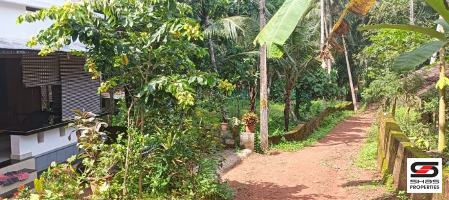 4 BHK house for sale in Kottakkal, Malappuram
