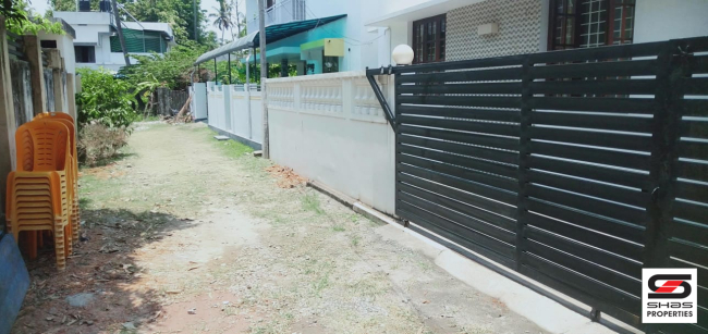 2 BHK house for sale in Vypin, Kochi 