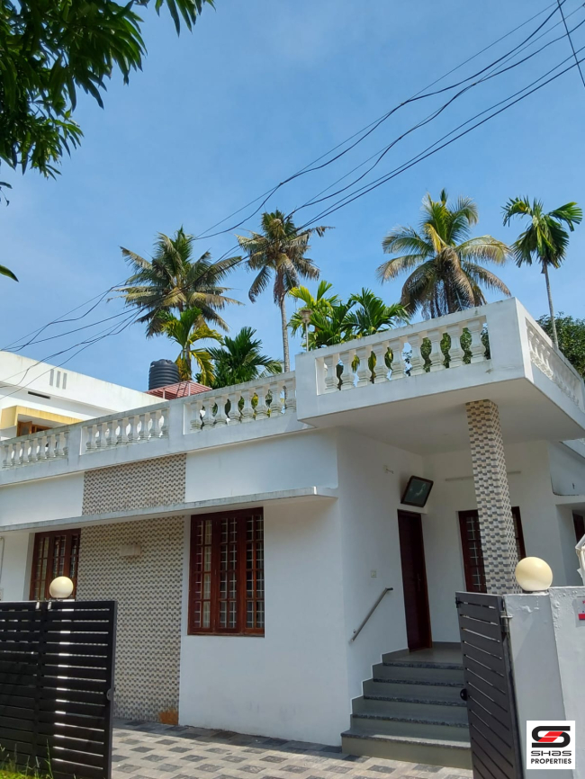 2 BHK house for sale in Vypin, Kochi 