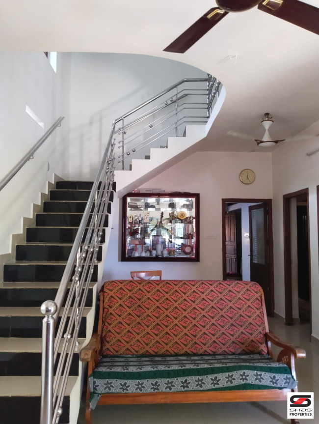 4 BHK house for sale in Kanimangalam, Thrissur